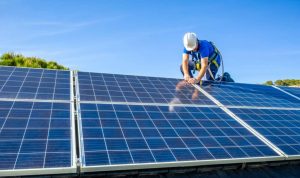 Installation et mise en production des panneaux solaires photovoltaïques à Montaigu